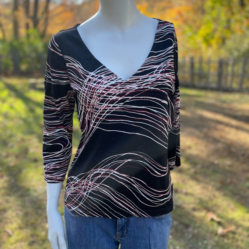 The Limited size large women’s top.